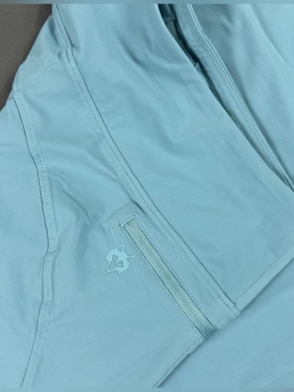 Greyson NWT Light Turquoise Women's Golf Skirt With Shorts Size L